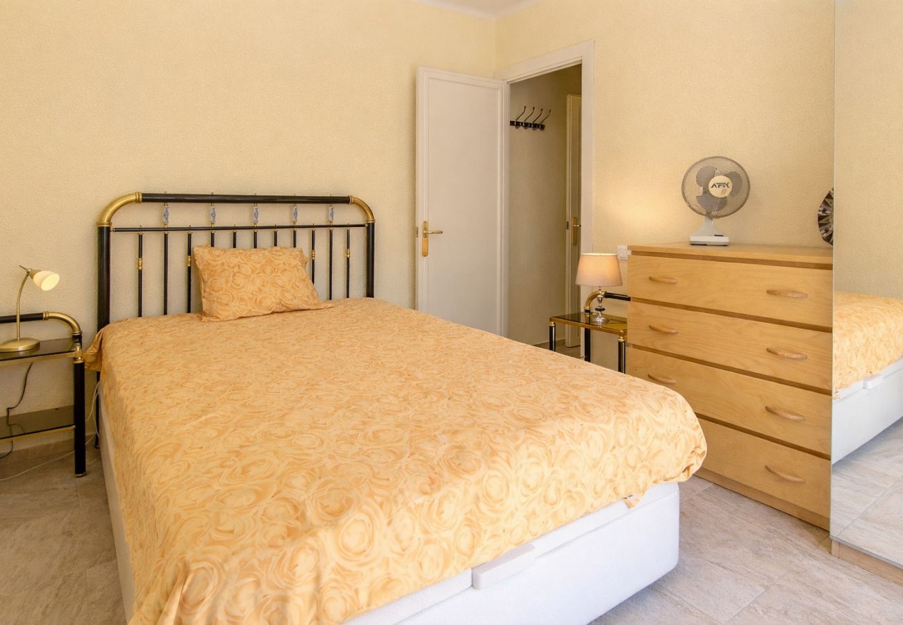 Villa en Corbera de llobregat - Elegante Villa de Montaña a sólo 30 km de Barcelona