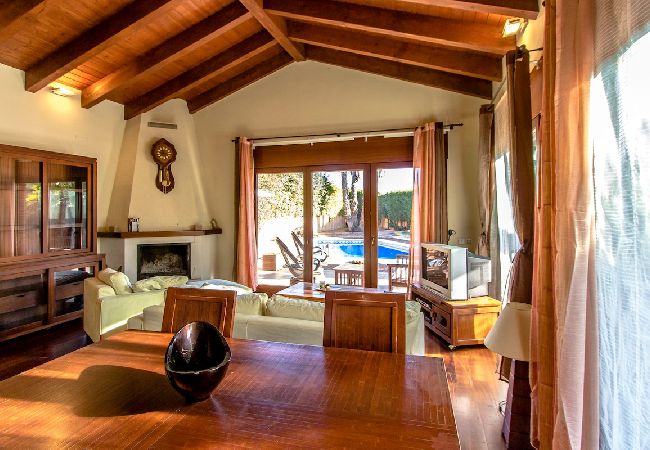 Villa en Vidreres - Joya de la Costa Brava a pocos minutos de la playa Villa en Vidreres - Joya de la Costa Brava a pocos minutos de la playa