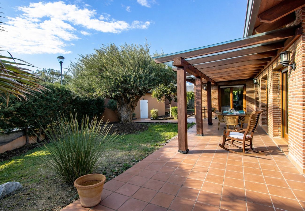 Villa en Vidreres - Joya de la Costa Brava a pocos minutos de la playa