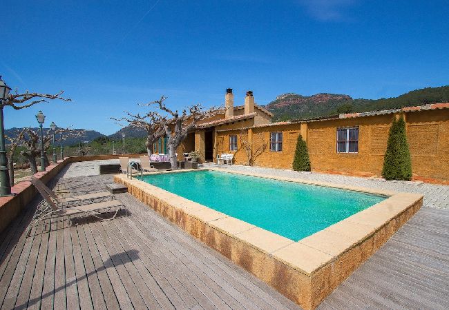 Villa en Alforja -  ¡Tu propia finca privada a solo 20km de Salou!