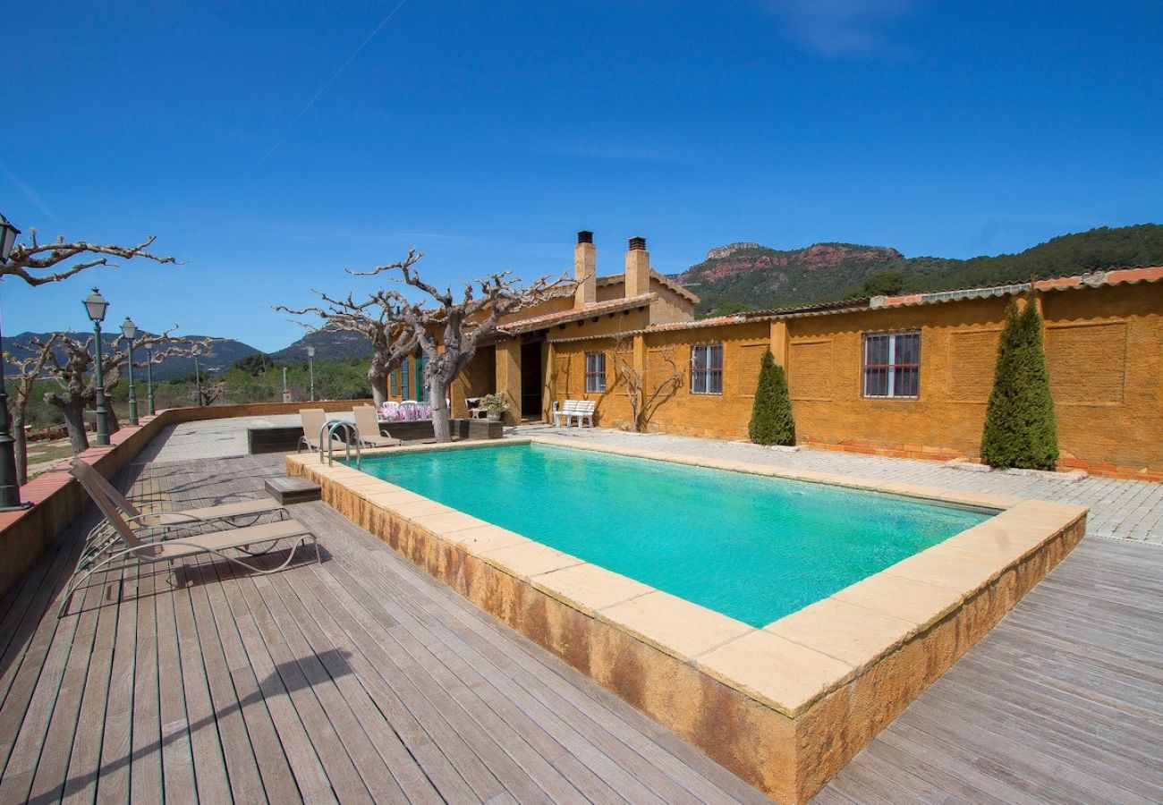 Villa en Alforja -  ¡Tu propia finca privada a solo 20km de Salou!