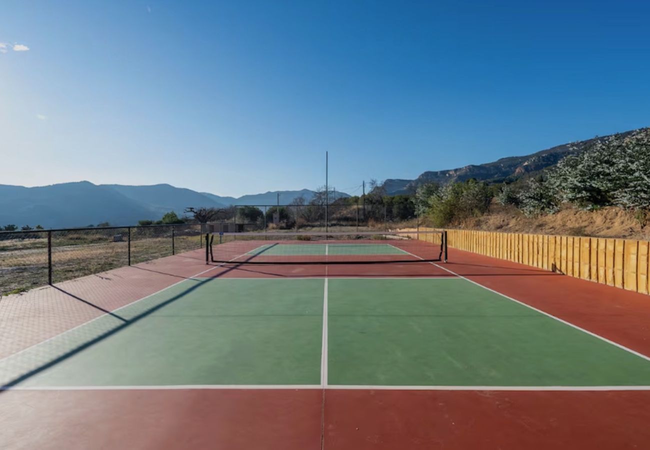 Villa en Alforja -  ¡Tu propia finca privada a solo 20km de Salou!