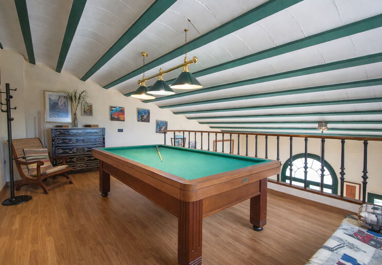 Villa en Alforja -  ¡Tu propia finca privada a solo 20km de Salou!