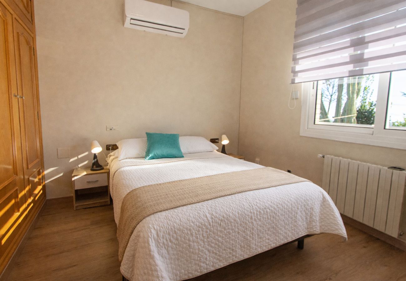 Villa en Sentmenat - Villa con piscina privada a 33km de Barcelona