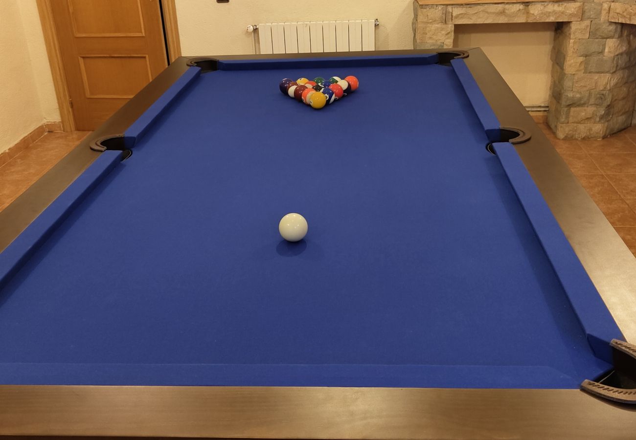 Villa en Sentmenat - Villa con piscina privada a 33km de Barcelona