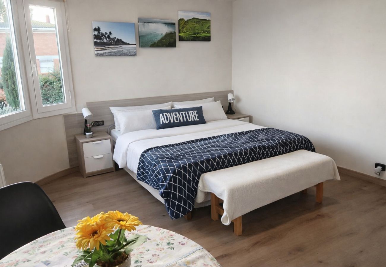 Villa en Sentmenat - Villa con piscina privada a 33km de Barcelona