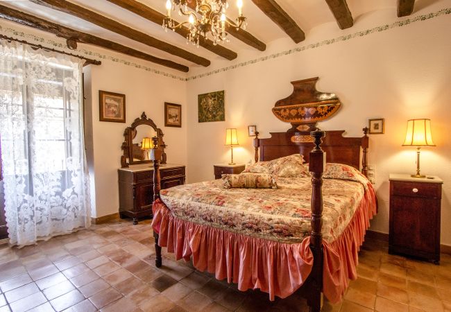 Villa en Santa Oliva - Santuario único con piscina extra grande! Villa en Santa Oliva - Santuario único con piscina extra grande!