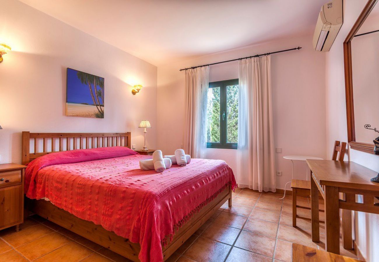 Villa en Palma de Mallorca - ¡Increible Villa a 10 min del casco antiguo!