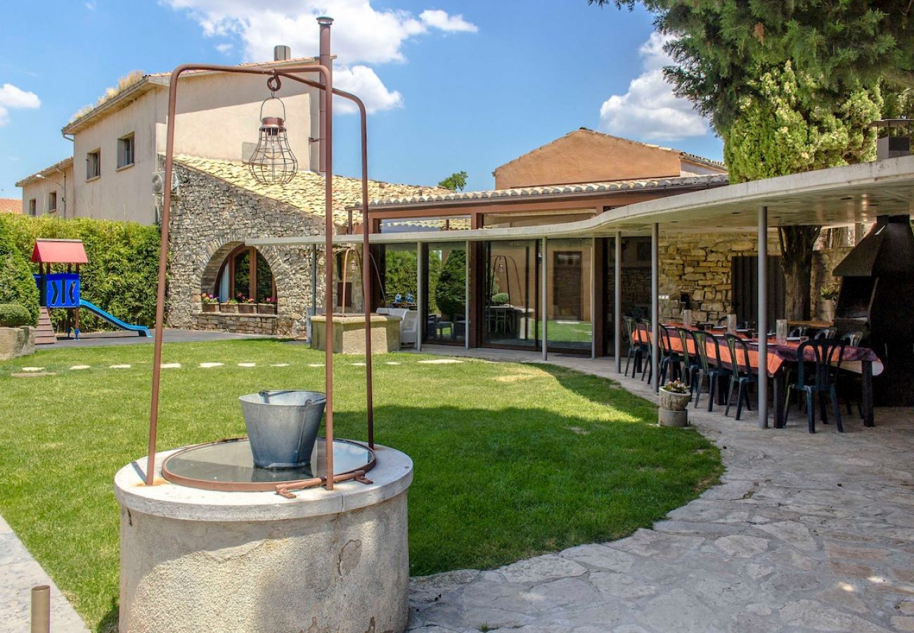 Villa en Sant Ramon - ¡Villa con estilo en la campiña catalana, para 27!