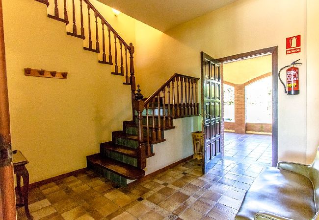 Villa en Sant Pere de Vilamajor - Naturaleza y Tranquilidad para 24, playa a 30km! Villa en Sant Pere de Vilamajor - Naturaleza y Tranquilidad para 24, playa a 30km!