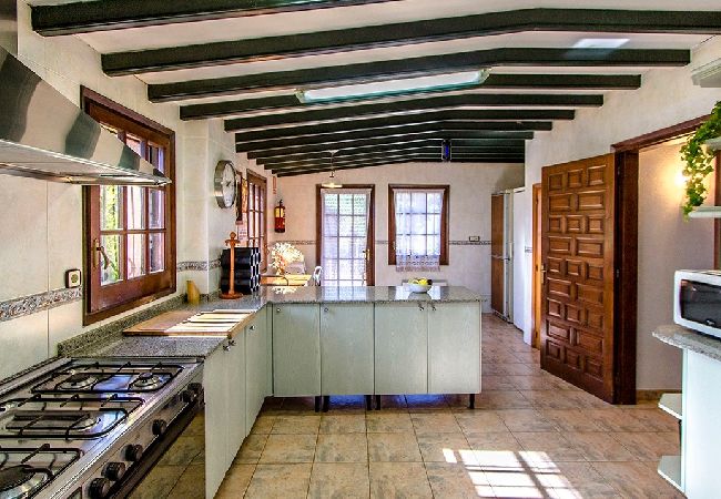 Villa en Sant Pere de Vilamajor - Naturaleza y Tranquilidad para 24, playa a 30km! Villa en Sant Pere de Vilamajor - Naturaleza y Tranquilidad para 24, playa a 30km!