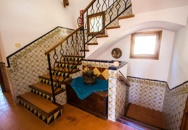 Villa en Gerona/Girona - Villa Costa Brava para 24, piscina y cerca de Blanes! Villa en Gerona/Girona - Villa Costa Brava para 24, piscina y cerca de Blanes!