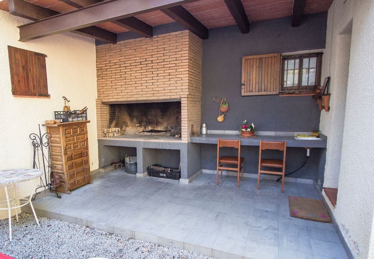 Villa en Gerona / Girona - Villa Costa Brava para 24, piscina y cerca de Blanes!