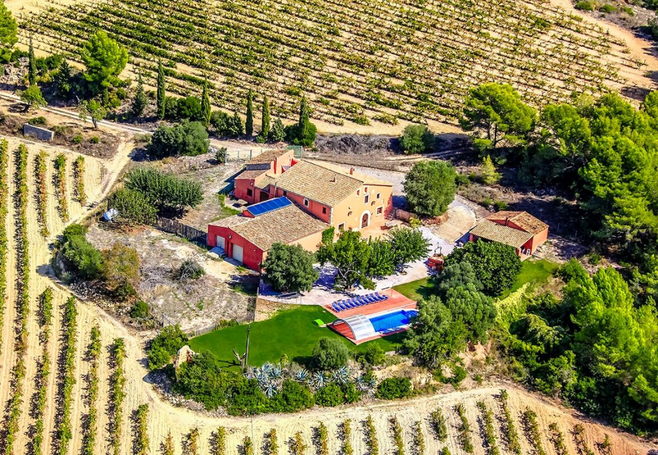 Villa en Castellet i la Gornal - Casa Rural para 22 personas, cerca de Sitges