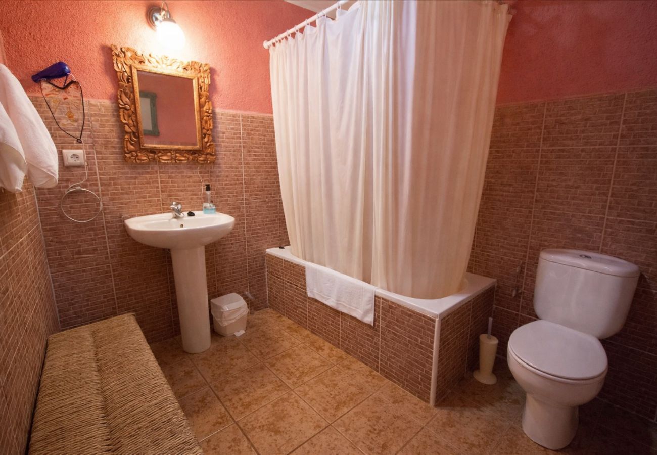 Villa en Banyeres del Penedès - ¡Impresionante e idílica mansión para 39 pax max!