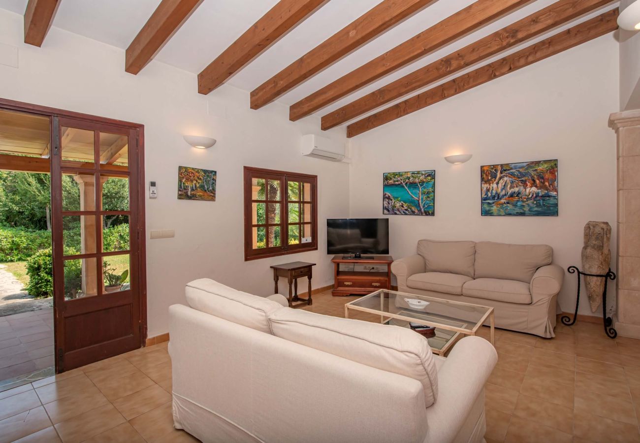 Villa en Palma de Mallorca - Acogedora casa a 1km del casco antiguo de Pollensa