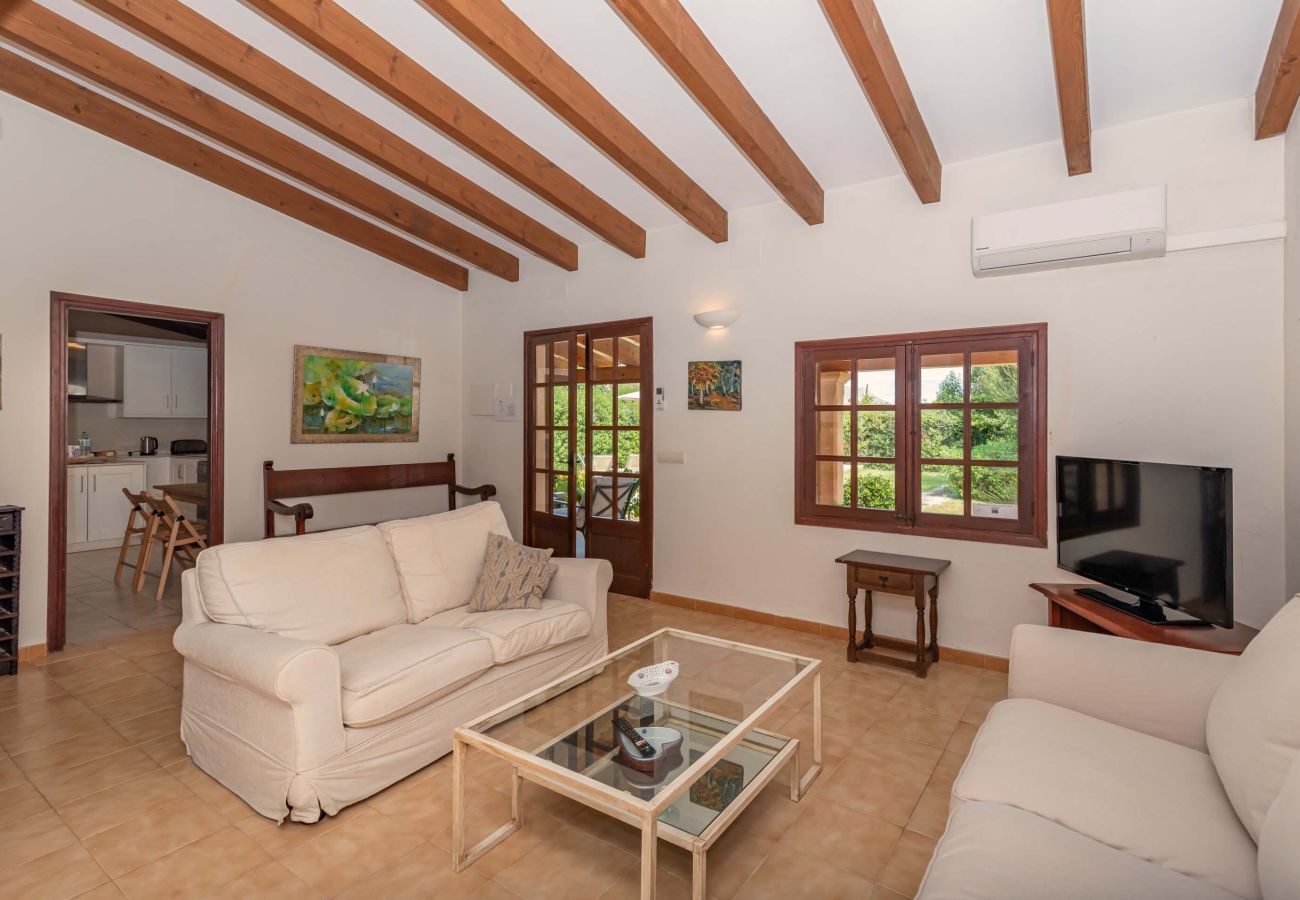Villa en Palma de Mallorca - Acogedora casa a 1km del casco antiguo de Pollensa