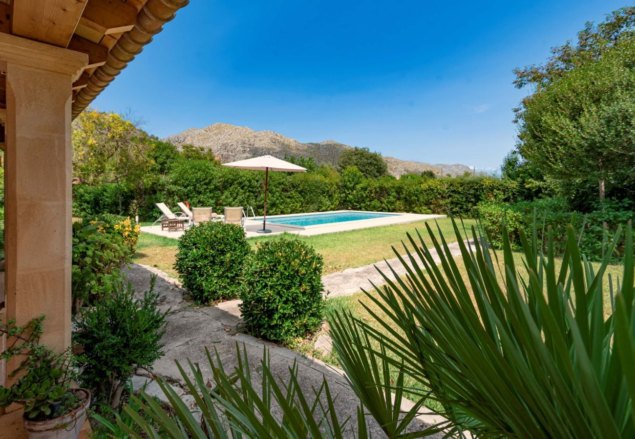 Villa en Palma de Mallorca - Acogedora casa a 1km del casco antiguo de Pollensa