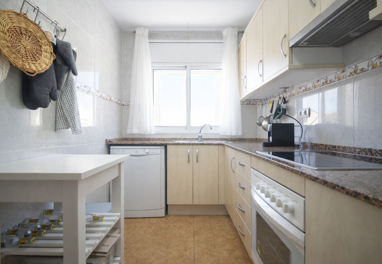 Villa en Miami Playa - Camina al pueblo y 200m a playa aislada!