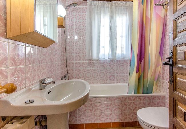 Villa en Santa Coloma de Farners - Villa en Costa Brava con piscina privada y jardín Villa en Santa Coloma de Farners - Villa en Costa Brava con piscina privada y jardín