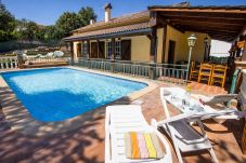 Villa en Santa Coloma de Farners - Villa en Costa Brava con piscina...