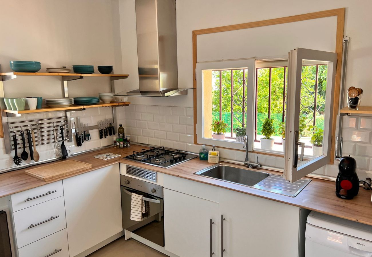 Villa en La Bisbal del Penedés - Escapada a la Costa Dorada con piscina privada