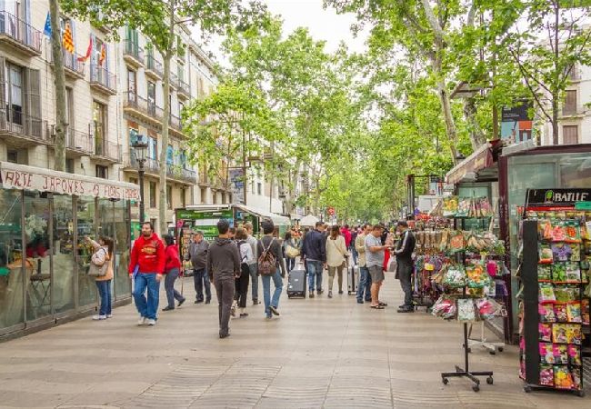 Villa en Castellar del Vallés - Escapada a la montaña con vistas 40km de Barcelona