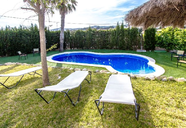 Villa en Cunit - Escapada a la Costa Dorada en Cunit, a 2km del mar