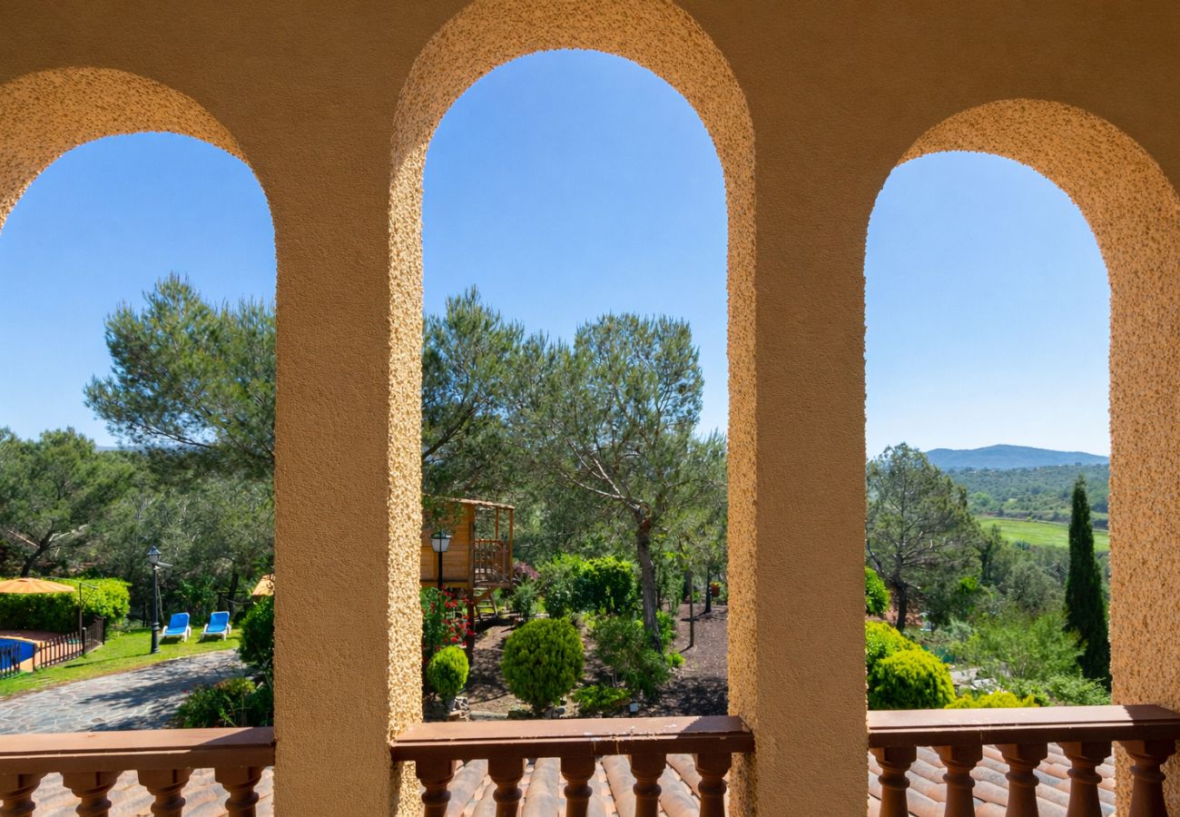 Villa en Vacarisses - ¡Perfección pacífica, a solo 30 km de Barcelona!