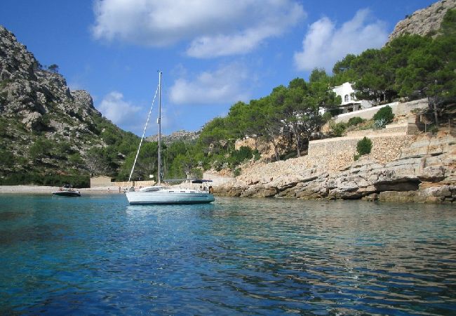 Villa en Palma de Mallorca - Encantadora Villa de Montaña a 8km de la playa