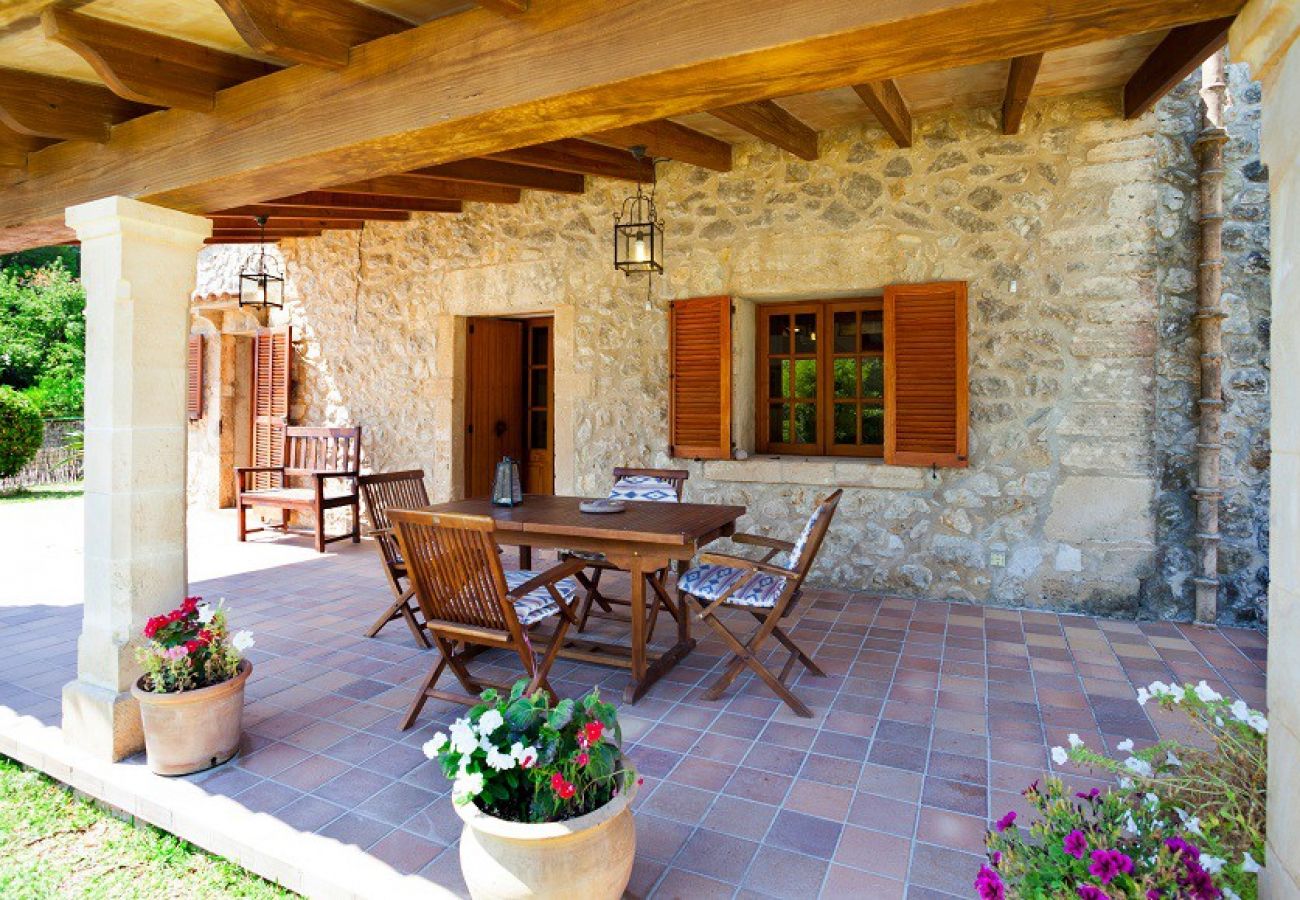 Villa en Palma de Mallorca - Encantadora Villa de Montaña a 8km de la playa