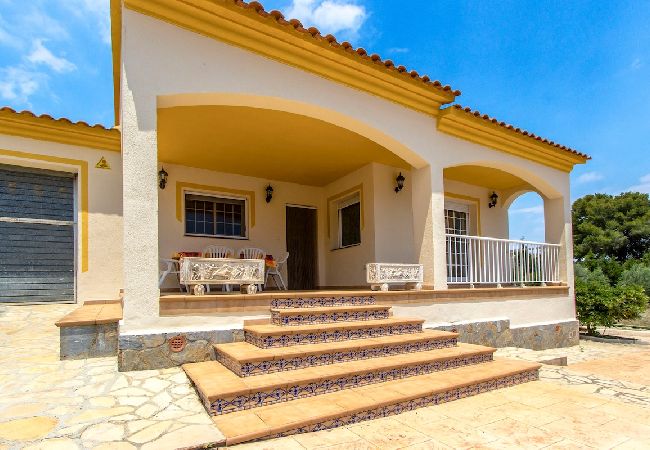 Villa en El Vendrell - Piscina privada en la Costa Dorada, playa a 3km Villa en El Vendrell - Piscina privada en la Costa Dorada, playa a 3km