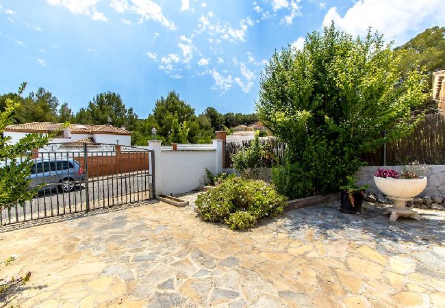 Villa en El Vendrell - Piscina privada en la Costa Dorada, playa a 3km Villa en El Vendrell - Piscina privada en la Costa Dorada, playa a 3km