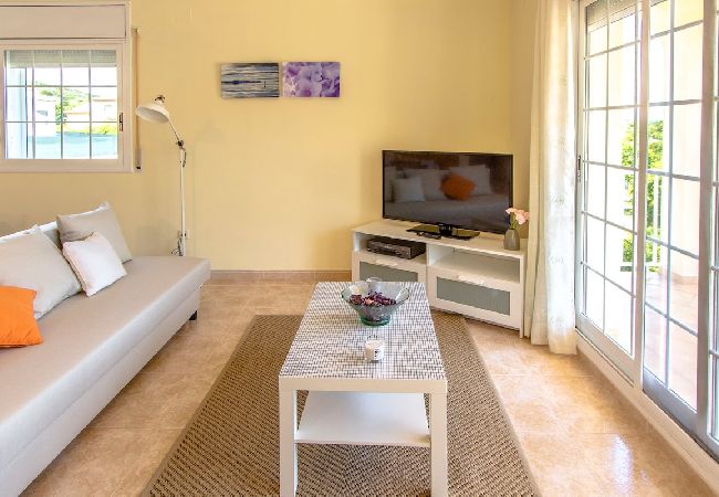 Villa en El Vendrell - Piscina privada en la Costa Dorada, playa a 3km Villa en El Vendrell - Piscina privada en la Costa Dorada, playa a 3km