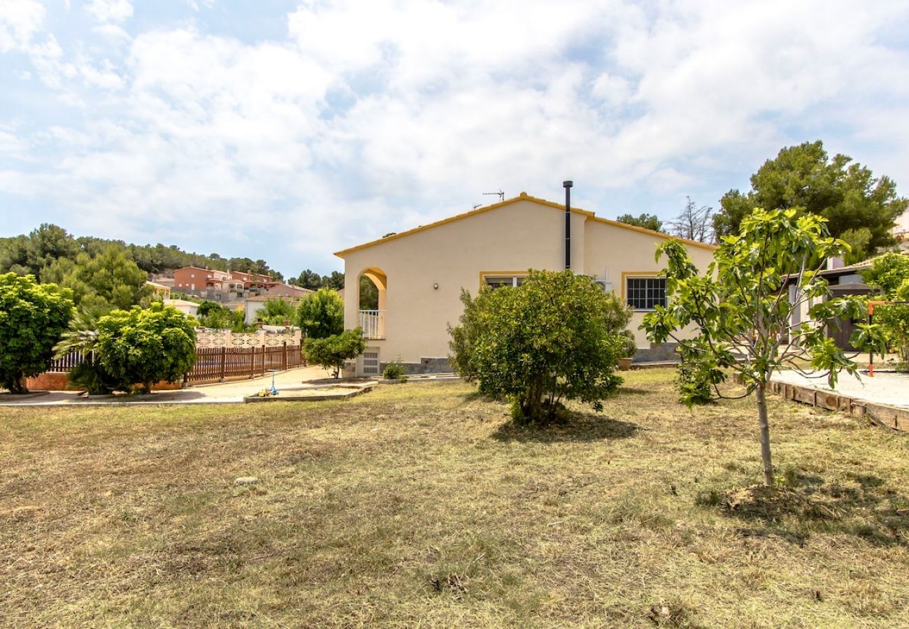 Villa en El Vendrell - Piscina privada en la Costa Dorada, playa a 3km