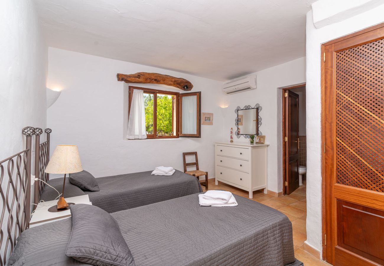 Villa en Palma de Mallorca - Retiro a pie del casco antiguo - 6km de la playa