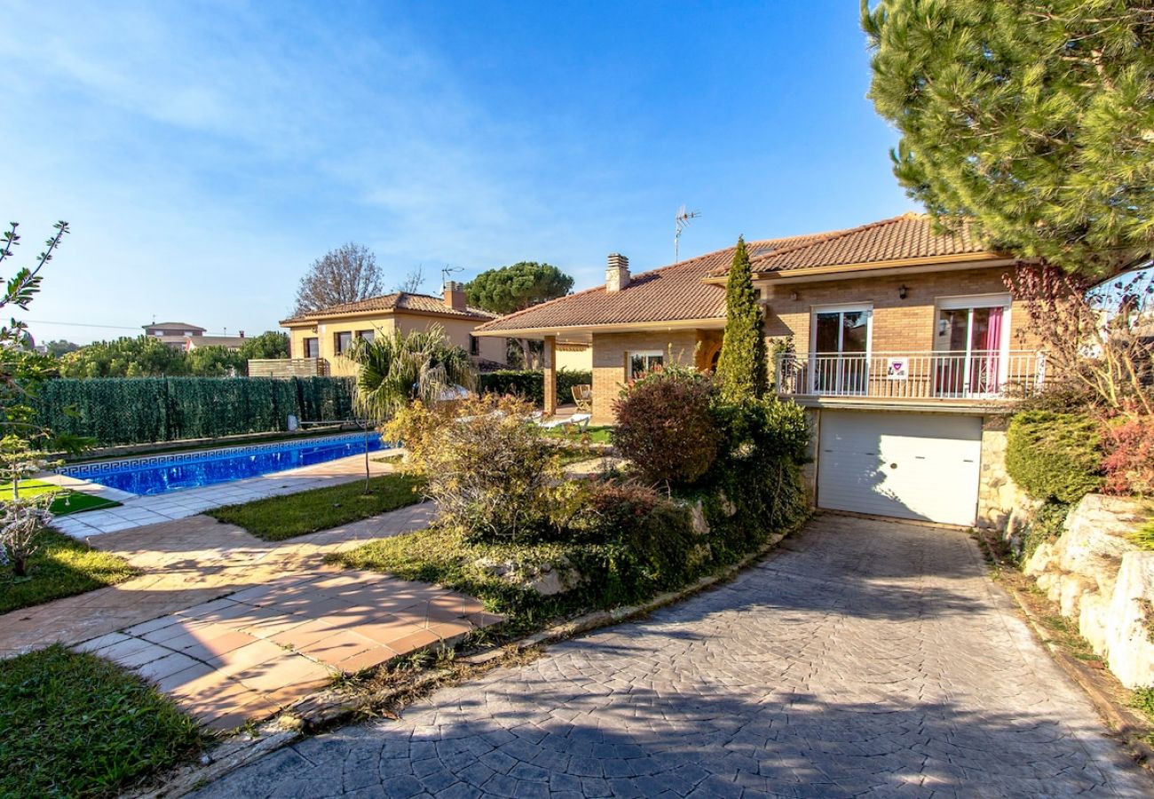 Villa en Sils - ¡Naturaleza, playa y diversión en la Costa Brava! 