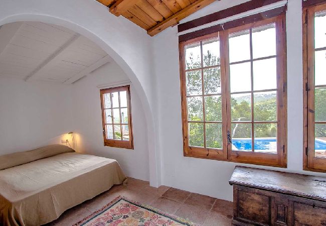 Villa en Pallejà - Majestuosa Villa y Vistas - ¡a 30km de Barcelona! Villa en Pallejà - Majestuosa Villa y Vistas - ¡a 30km de Barcelona!