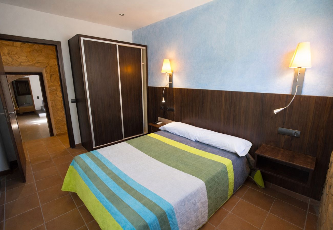 Villa en Sils - ¡Un oasis para amantes de la naturaleza, 26 pax!