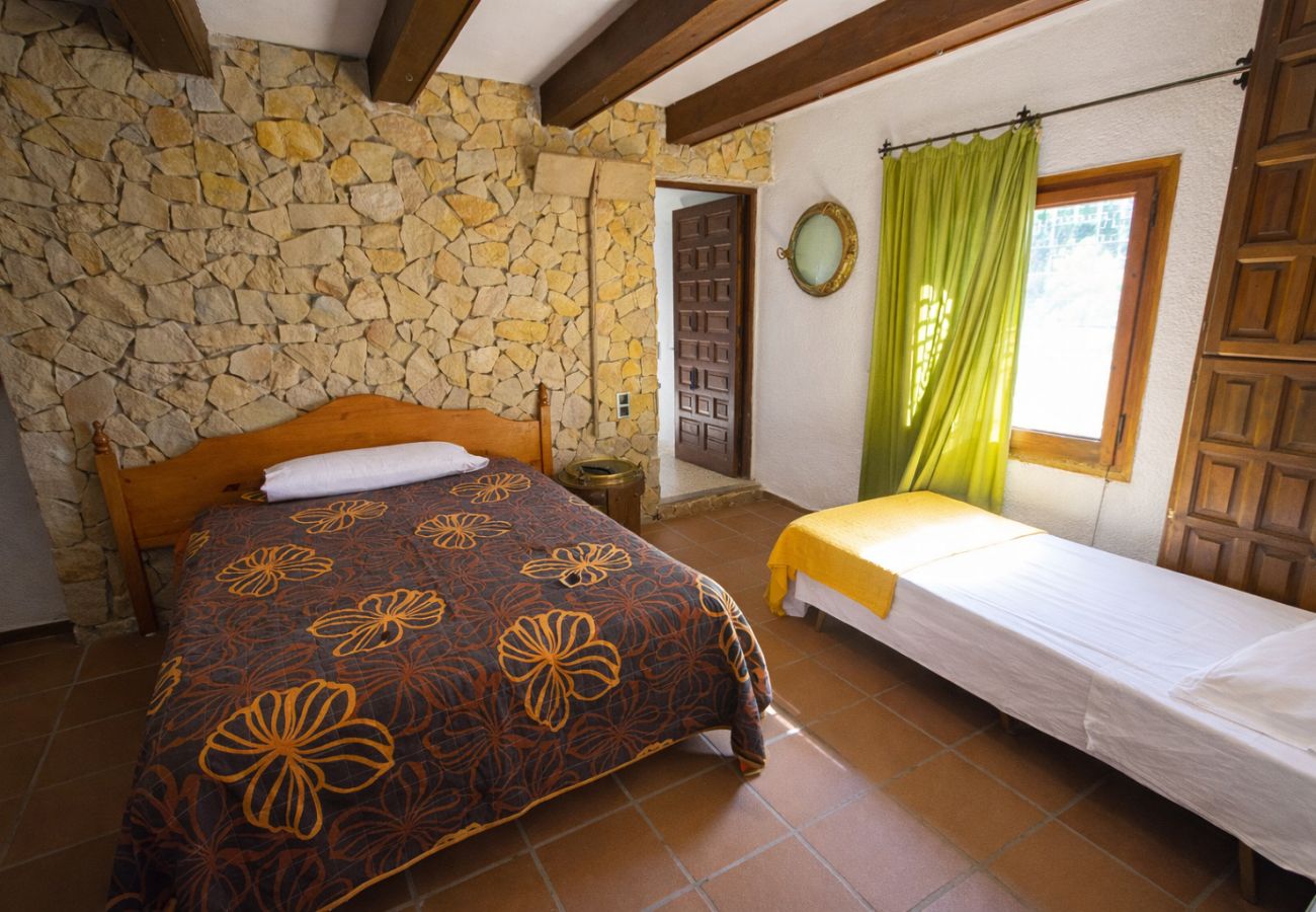 Villa en Sils - ¡Un oasis para amantes de la naturaleza, 26 pax!