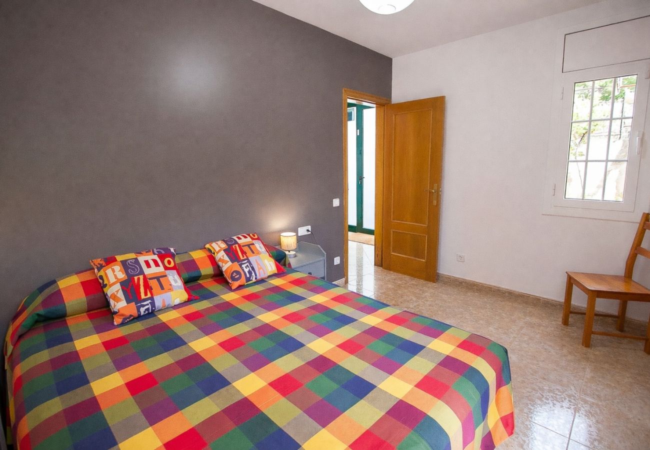 Villa en Torrelles de Llobregat - Naturaleza y tranquilidad a solo 25km de Barcelona