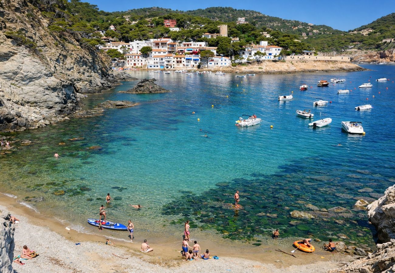 Villa en Torrelles de Llobregat - Naturaleza y tranquilidad a solo 25km de Barcelona