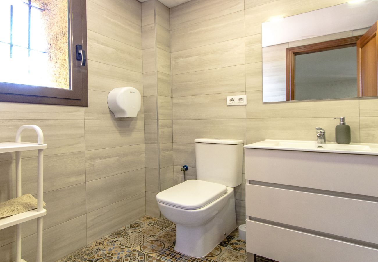 Villa en Bigues i Riells -  Tu propio hotel privado a 30 min de BCN para 25 huespedes