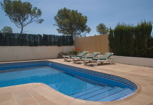 Villa en Calafell - Campo tranquilo de la Costa Dorada 6 km de la playa