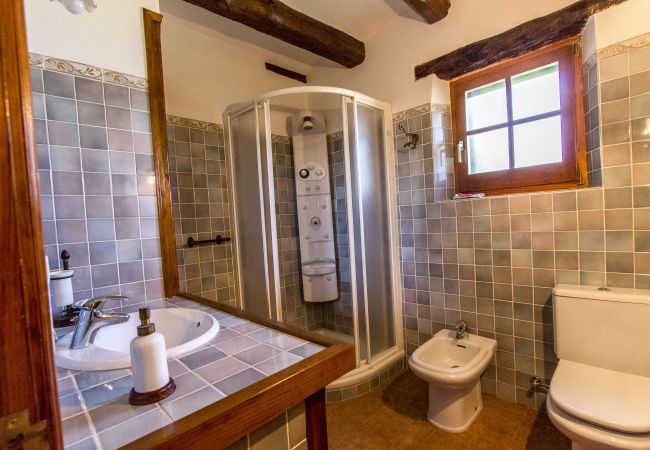 Villa en Santa Oliva - Elegancia atemporal cerca de BCN, 14min a la playa Villa en Santa Oliva - Elegancia atemporal cerca de BCN, 14min a la playa