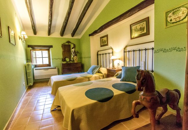 Villa en Santa Oliva - Elegancia atemporal cerca de BCN, 14min a la playa Villa en Santa Oliva - Elegancia atemporal cerca de BCN, 14min a la playa