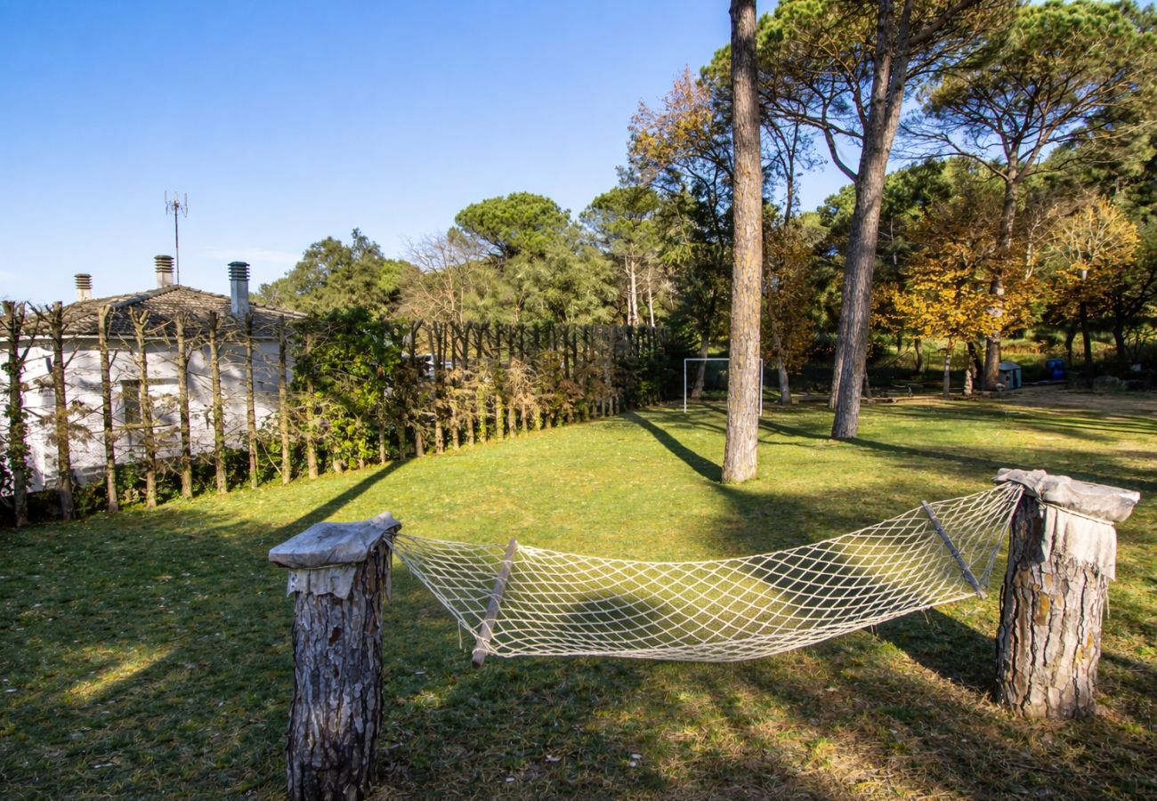 Villa en Sils - Espaciosa casa de campo en Costa Brava, relájate!