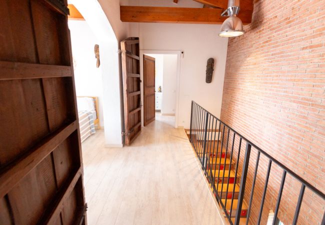 Villa en Castelldefels - Encantadora villa privada: playa 2km y BCN 20km! Villa en Castelldefels - Encantadora villa privada: playa 2km y BCN 20km!
