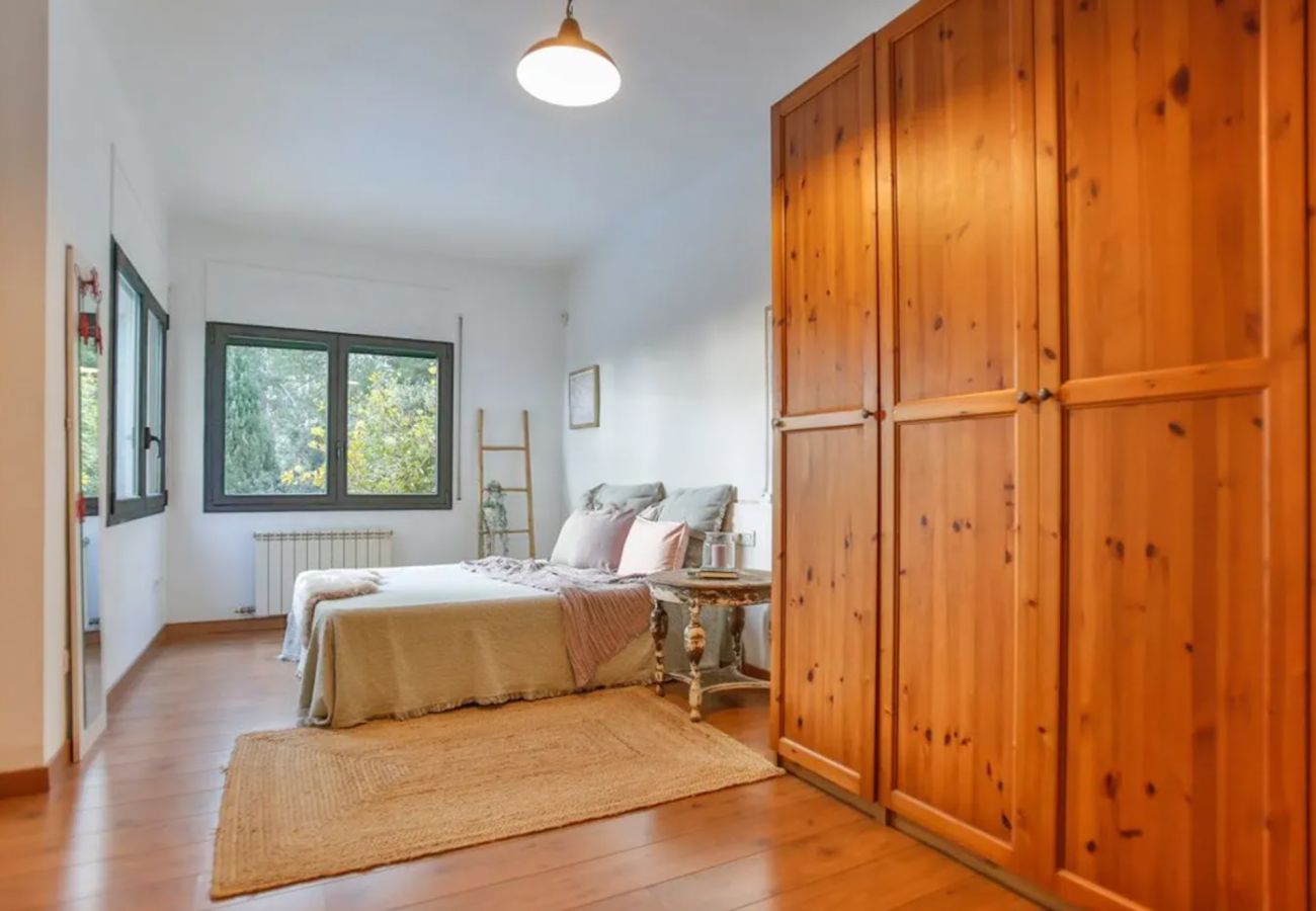 Villa en Castelldefels - Santuario de Sol y Arena: playa 2km y BCN 20km!