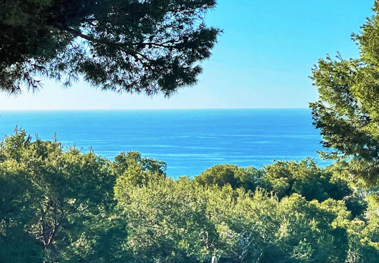 Villa en Castelldefels - Santuario de Sol y Arena: playa 2km y BCN 20km!